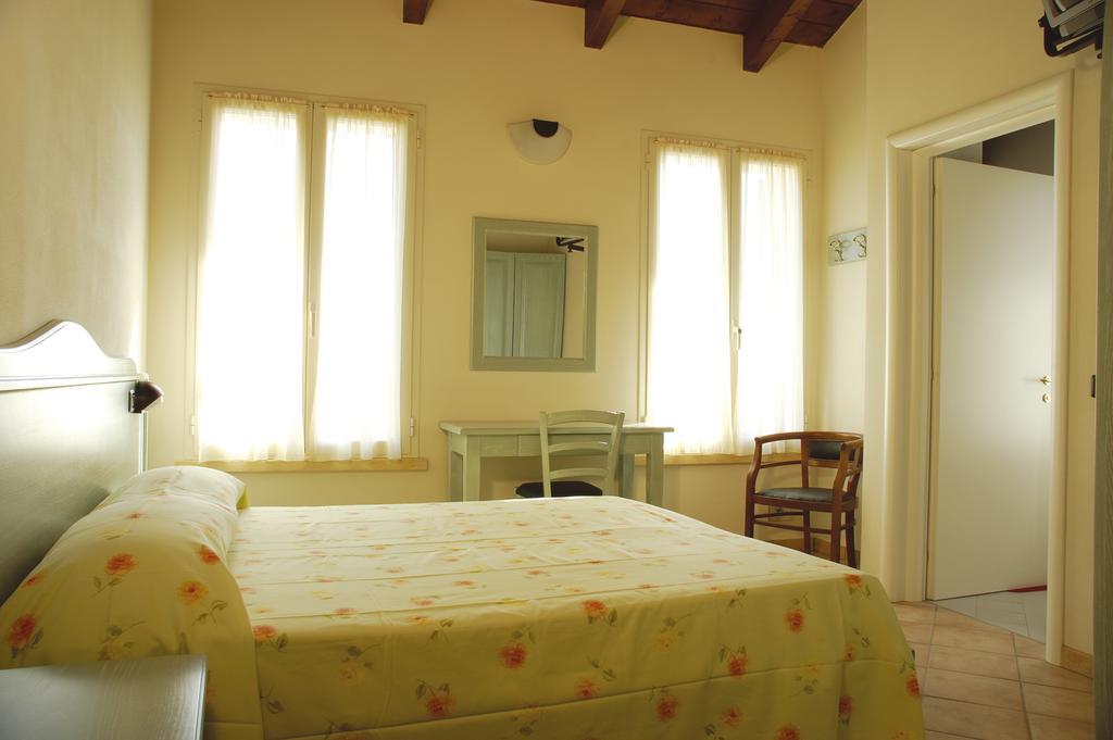 Albergo del Po Viadana Exterior foto